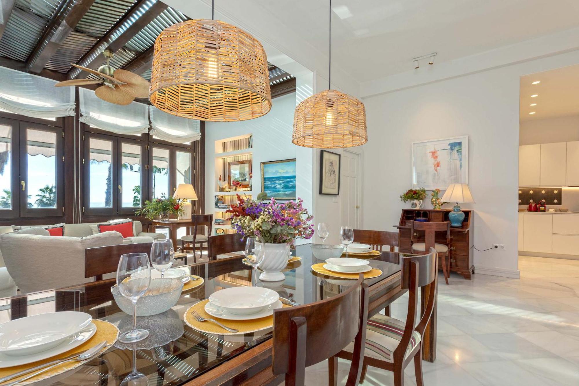 Genteel Home Paseo Maritimo Málaga Exteriör bild